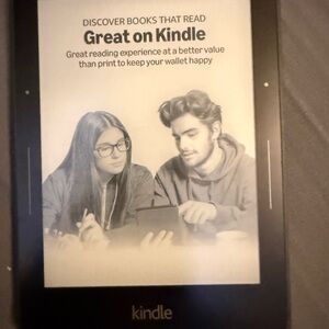 Kindle Black E-Reader voyage 7th edition/ comes with case